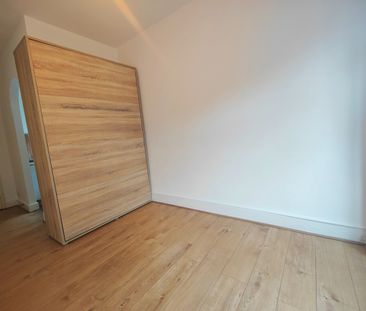 Studio Flat, Crossfield Road, N17 - Photo 2