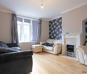 3 bedroom property to rent in Dagenham - Photo 6