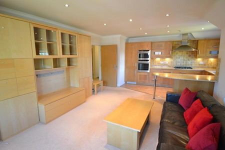 2 Bedroom Apartment Available Arranging tenancy - Photo 2