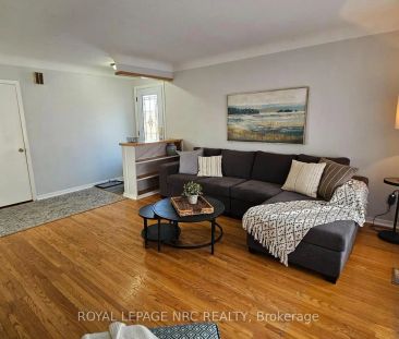 55 CONNAUGHT AVENUE - Photo 1