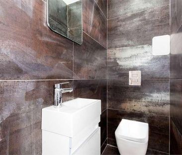 Grand Approach, Bathurst Walk, Richings, SL0 - Photo 3