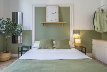 Via Laietana, Barcelona, Catalonia 08003