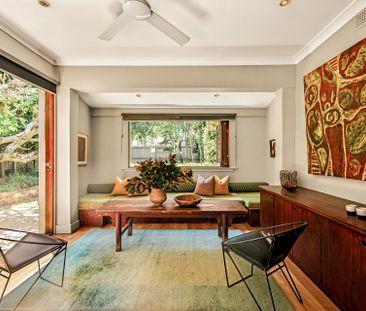 A Grand Victorian Villa on Glebe Point - Photo 1