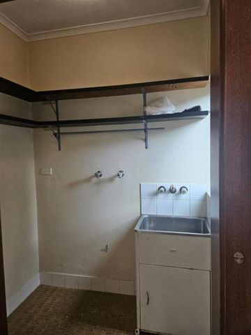 3/27 Mowatt Street, Queanbeyan - Photo 5