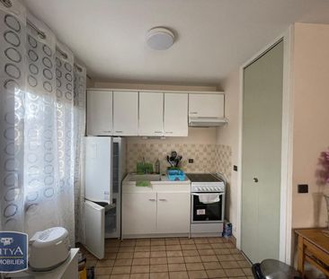 Location Appartement 2 pièces 39m² BOURG EN BRESSE 01000 - Photo 5