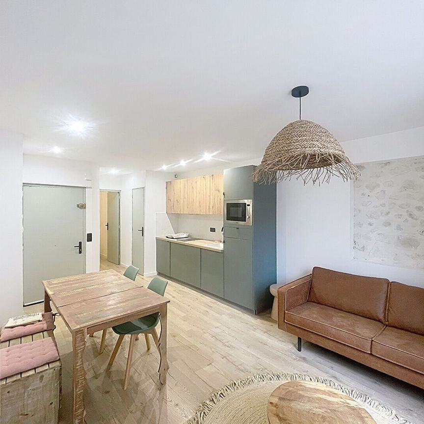 A louer appartement meublé type 2 Marseille 13002 Panier lenche - Photo 1