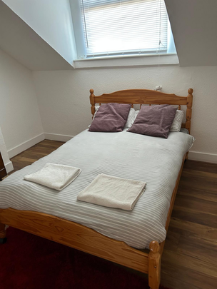 1 bedroom in a house share to rent - Photo 1