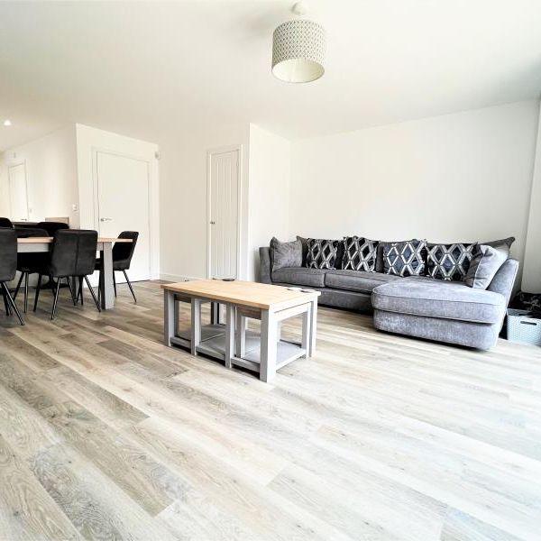 Tovey Green, Guildford , Surrey, GU3 - Photo 1