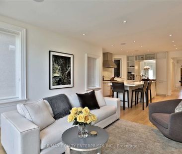 For Lease - 305 Crawford Street, Toronto, Ontario - Photo 6