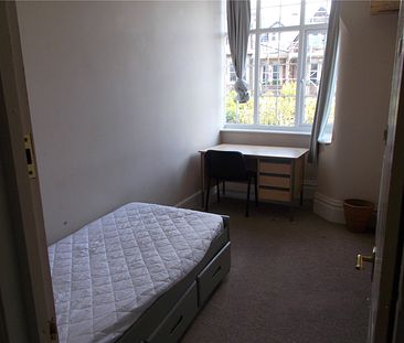 Student Properties to Let - Photo 2