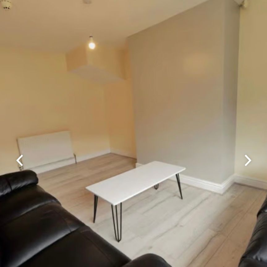 3 Bed - 8A Monkbridge Street, Headingley, Leeds - LS6 4HL - Student - Photo 1