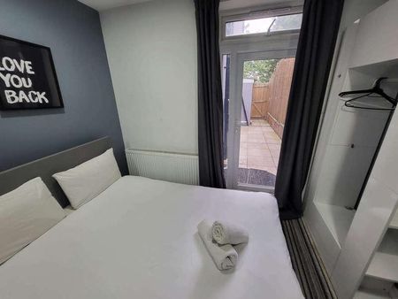 High Town Road, Luton, LU2 - Photo 3