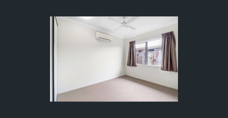 Fully air conditioned 4 bedroom 2 bathroom family home - Built in 2014 - Photo 3