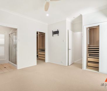 31 Wallaroo Circuit, North Lakes, Qld 4509 - Photo 6