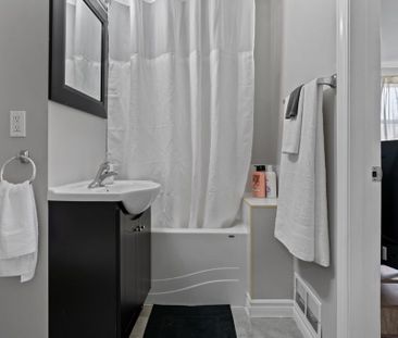 For Lease - 9 Merigold Street Unit# 1, St. Catharines, Ontario - Photo 3