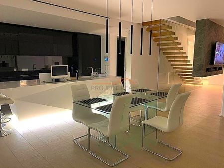 4 bedroom luxury Villa for rent in Gavà, Spain - Photo 3