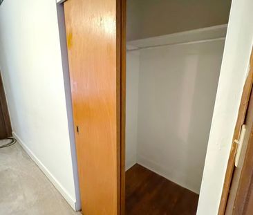 For Lease - 6281 Burdette Drive, Niagara Falls, Ontario - Photo 3