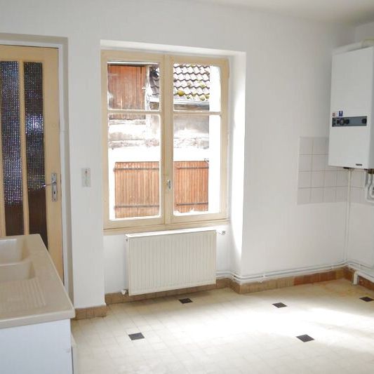Location Appartement 3 pièces 52m² VARENNES SUR ALLIER 03150 - Photo 1
