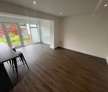 3 bedroom property to rent - Photo 1
