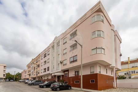 Apartamento T2 em Setúbal - Photo 2