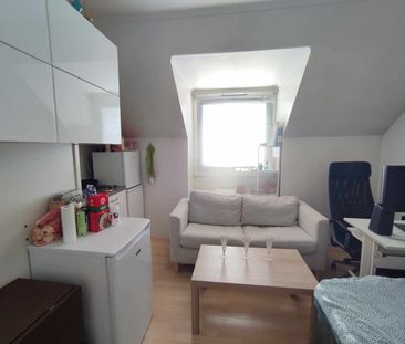 Granhäcksvägen, Surte - Photo 1