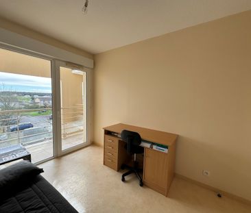 Location Appartement 3 pièces 66m² ST BENOIT 86280 - Photo 5
