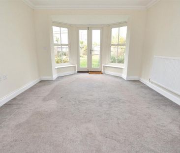 5 bedroom detached house to rent - Photo 6