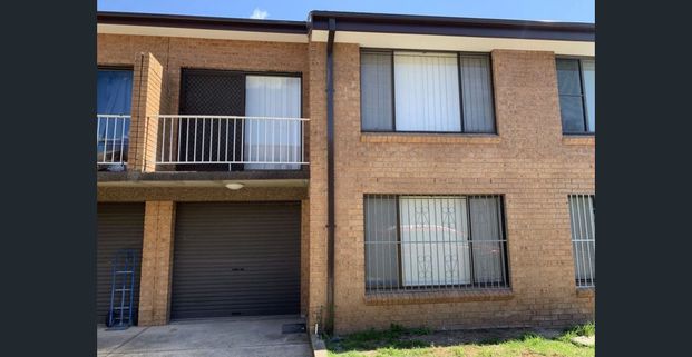 3 Bedroom Townhouse - Photo 1