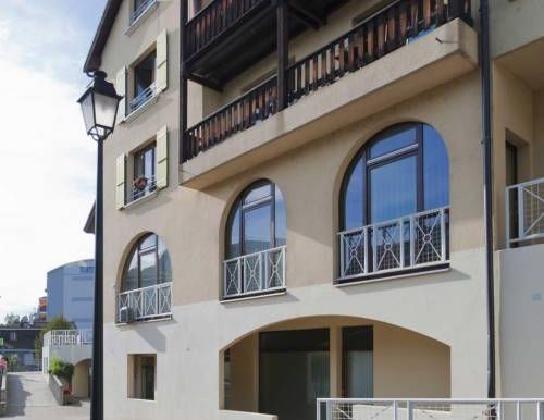 Appartement de 4 pièces au 1er étage dans un immeuble avec ascenseur. - Photo 1