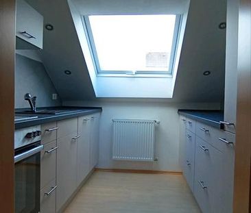 Moderne großzügige 3 ZKB Dachgeschoss Wohnung - Künzell (Fulda) - Photo 1