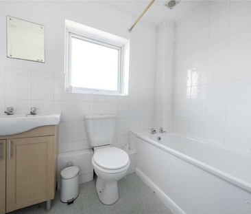 1 bedroom in a house share to rent - Photo 6