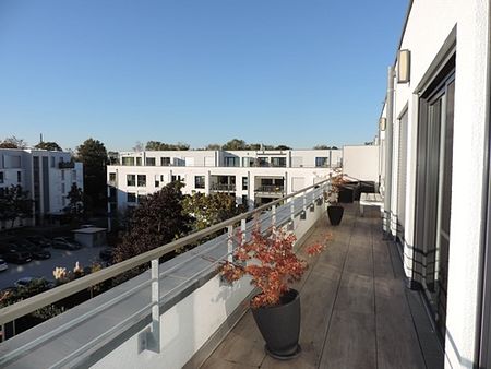 Luxus Penthouse-Wohnung über den Dächern von Hanau mit 80m² Dachterrasse - Foto 2