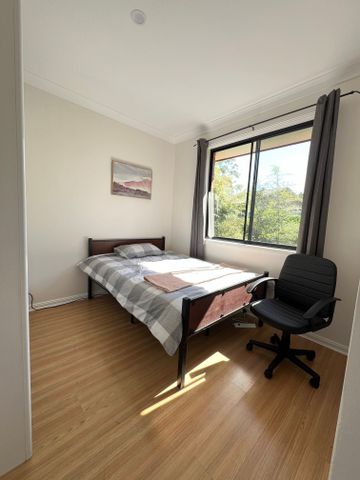 Carlingford - Photo 2