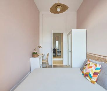 Largo Vitorino Damásio, Lisbon, Lisbon 1200-872 - Photo 6