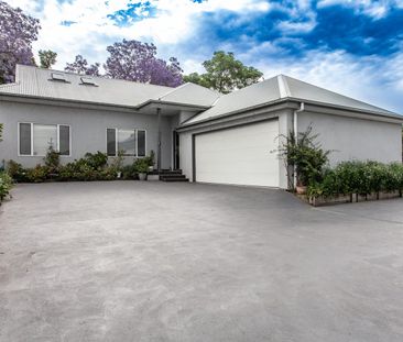 FOUR BEDROOM HOUSE - Photo 6