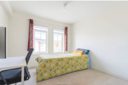 For Lease - 1185 Kettering Drive, Oshawa, Ontario - Photo 3