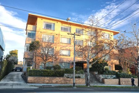 20/530 Toorak Rd Toorak VIC 3142 - Photo 5