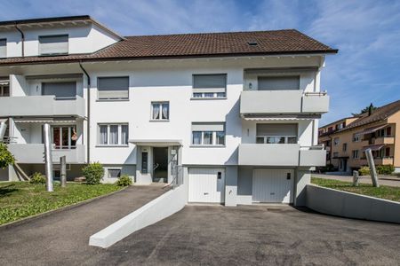 Reinach an ruhiger Lage - moderne 3-Zimmerwohnung in Reinach ideal für 1 - 2 Personen - Photo 2