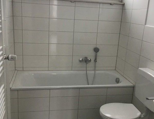 Geräumige 3-Zimmerwohnung in Baumheide zu vermieten. - Photo 1