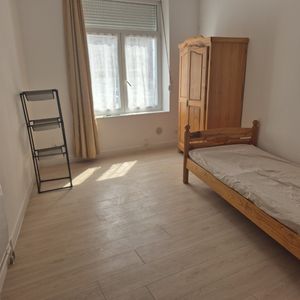 Location Appartement 1 pièce 31m² LILLE 59000 - Photo 2