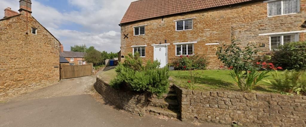 3 bedroom cottage to rent - Photo 1