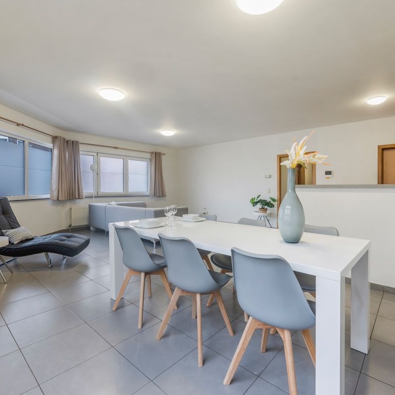 Instapklaar appartement in Sint-Niklaas! - Photo 1