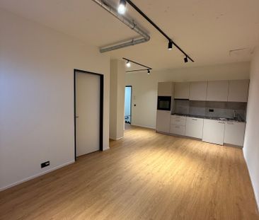 Moderne 2.5-Zimmer-Wohnung an zentraler Lage in Reinach - Photo 3