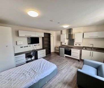 Studio to rent - Photo 4