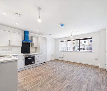 Phoenix Court, Hawkins Road, Colchester, CO2 8ZE - Photo 3