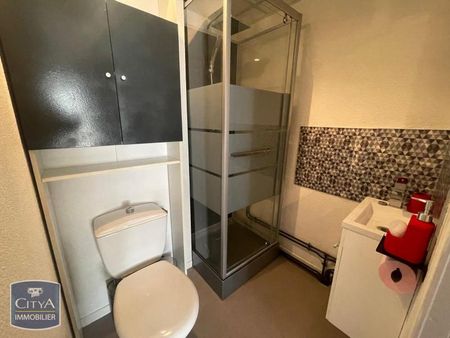 Location Appartement 1 pièce 16m² BLOIS 41000 - Photo 3