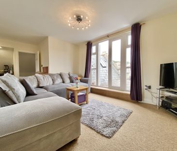 2 bed flat to rent in Grove Park Road, Weston-super-Mare, BS23 - Photo 2