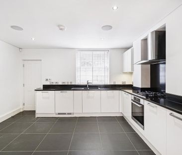 3 bedroom terraced house to rent - Photo 3
