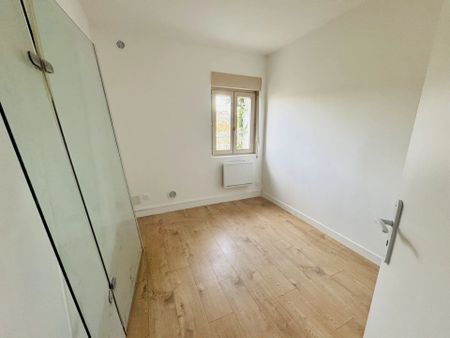 Location Appartement 3 pièces 50 m2 à Saint-Quentin - Photo 3