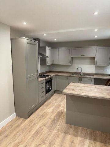 3 bedroom terraced house to rent - Photo 5